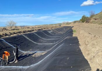 Yellowstone Irrigation Huesker canal liner and Aqualastic